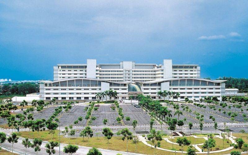 Sultan Ismail Hospital 4