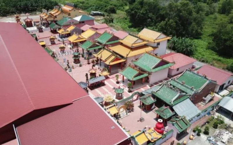 Temple Village Taman Bayu Damai 六湾神庙村 9